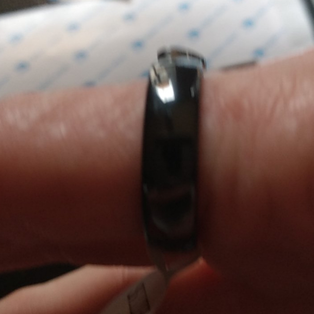 Lokaer Black ceramic heart ring - Picture 4 of 6